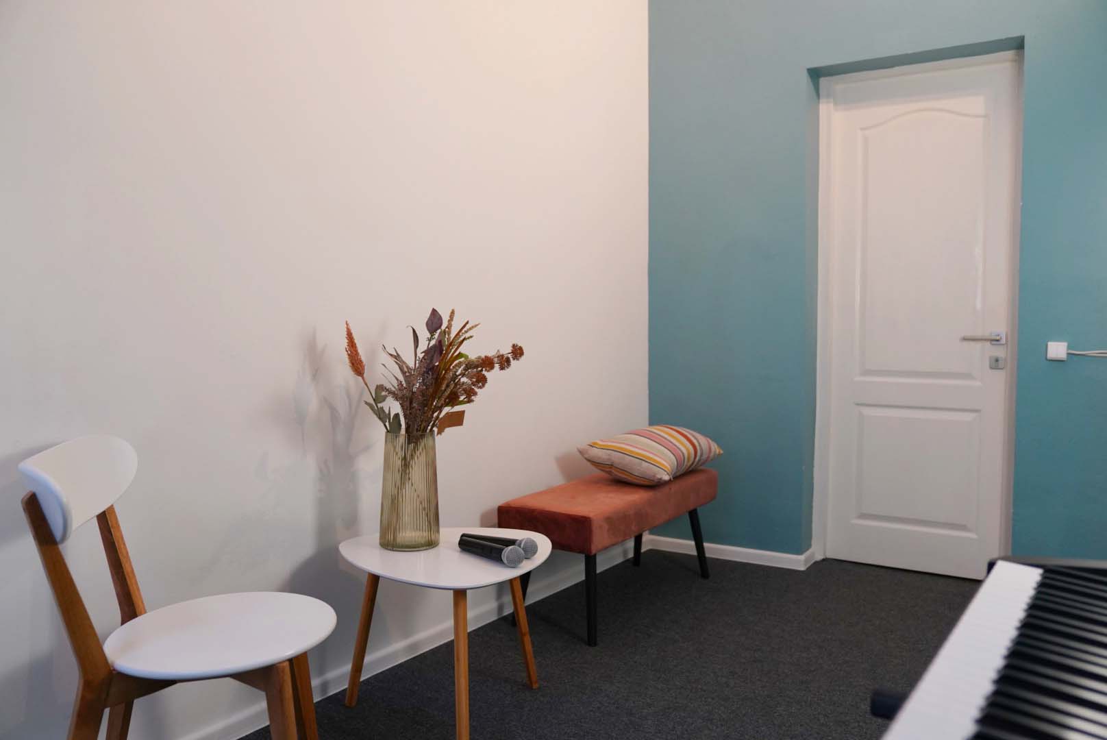 Оренда кабінету для уроків вокалу