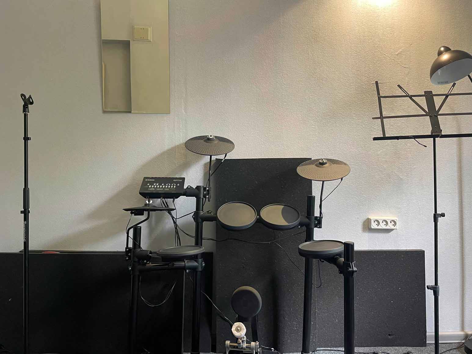 Оренда кабінету для уроків вокалу